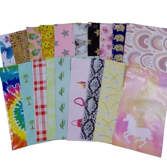Mystery Mix 2 Sizes of Poly Mailers ~Bundle of 50 - Picture 7 of 15